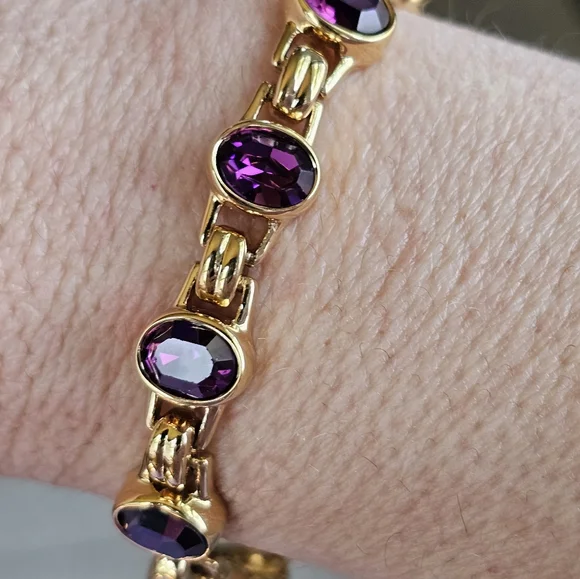 Authentic Vintage Swavorski Crystal Bracelet - Picture 4 of 8